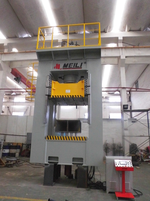 400T H เครื่องกดไฮดรอลิกแบบเฟรม Auto Trim Servo Hydraulic Press